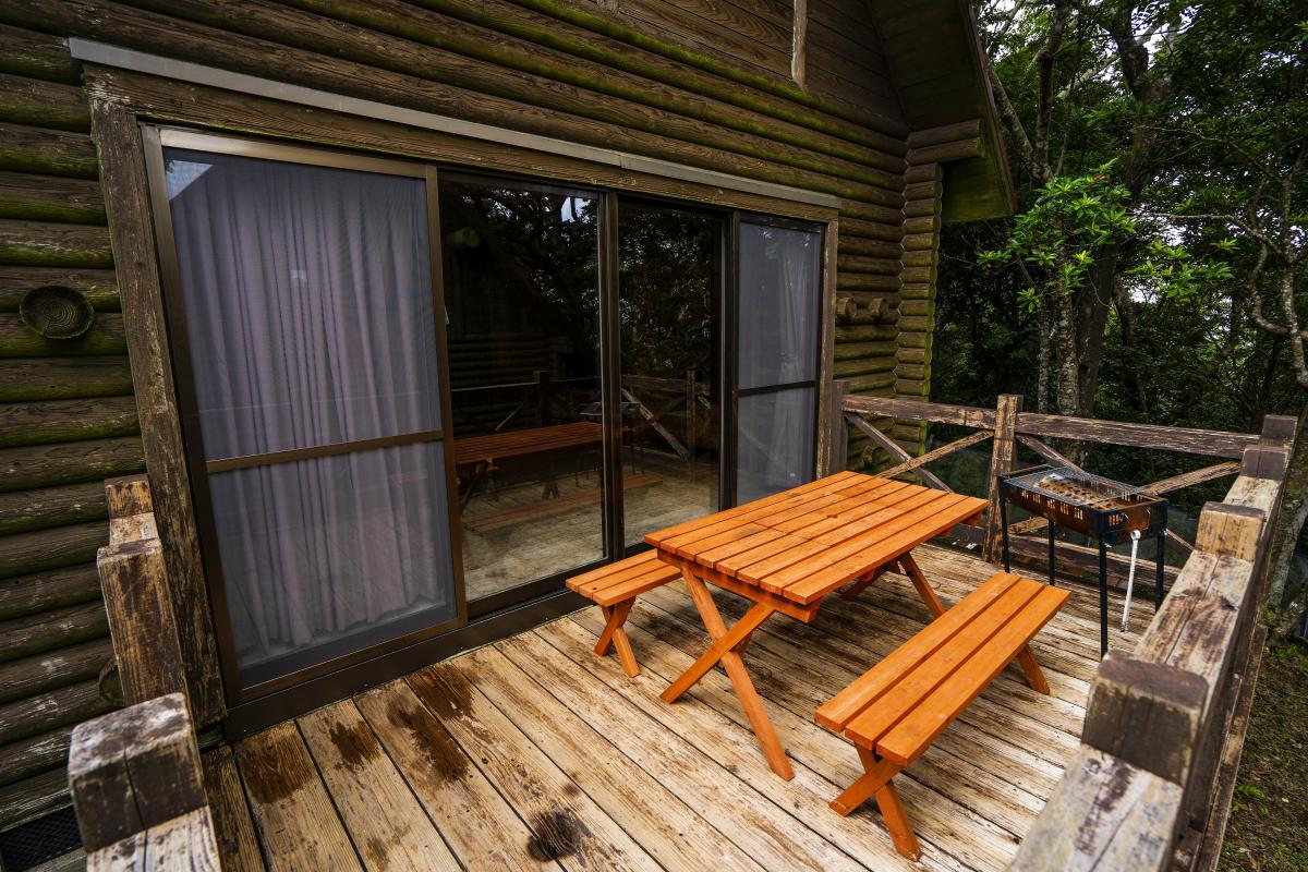 バンガロー大 Bungalow Large 沖縄県今帰仁村にある 乙羽岳森林公園キャンプ バンガロー Oppadake Forest Park Campground And Bungalows Kunigami Gun Nakijin Son Okinawa Japan 乙羽岳森林公園 キャンプ バンガロー